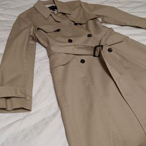 •Like New• Ann Taylor Trench Coat